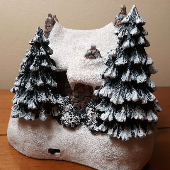 Thomas Kinkade | Painter of Light stonehearth hutch Christmas house (LIGHTS UP) - Picture 4 of 10